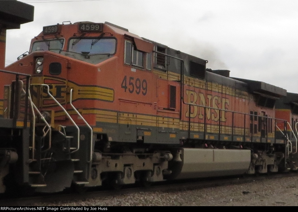 BNSF 4599